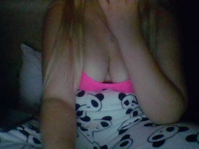 Darusaa live cam on BongaCams