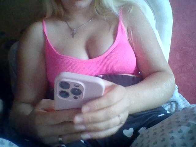 Darusaa live cam on BongaCams