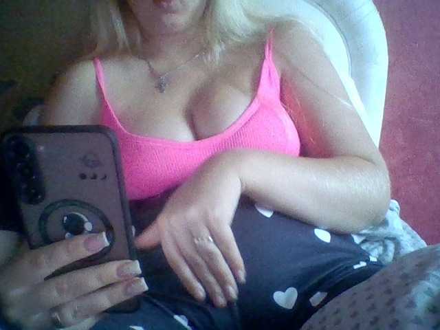 Darusaa live cam on BongaCams