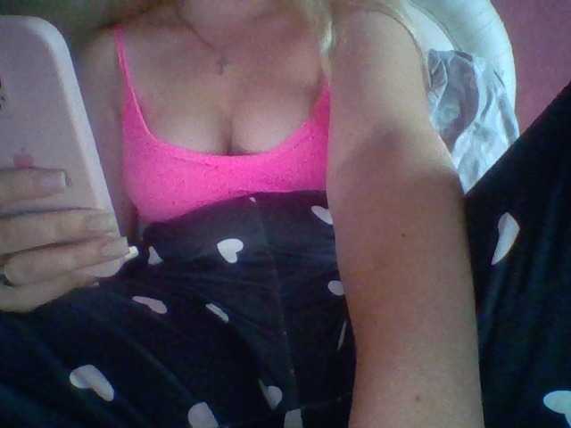 Darusaa live cam on BongaCams