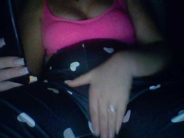 Darusaa live cam on BongaCams