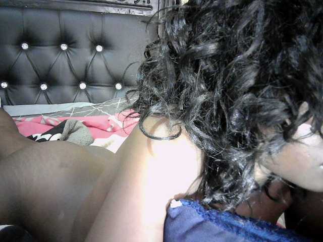 Noella live cam on BongaCams