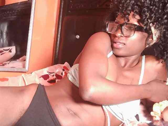 LexyLove001 webcam