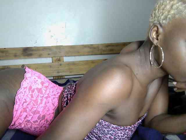 LexyLove001 webcam