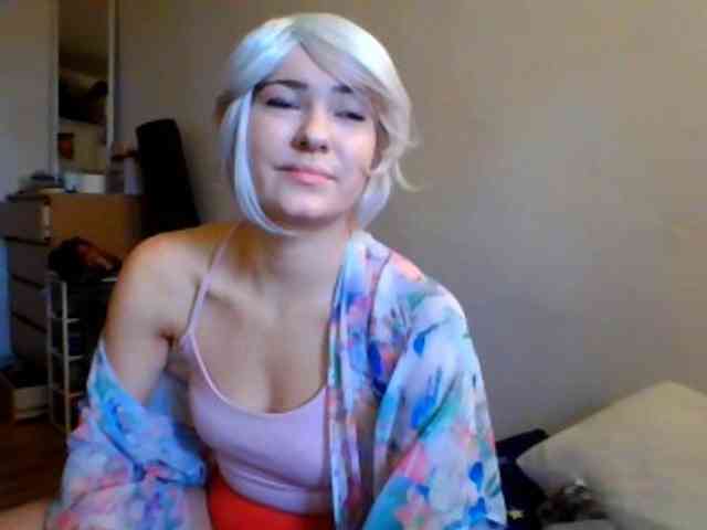PearlGirl2006 webcam