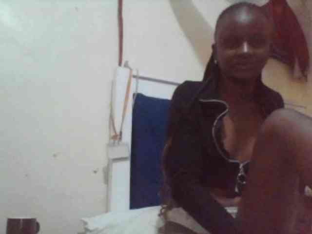 Elishi2541 webcam