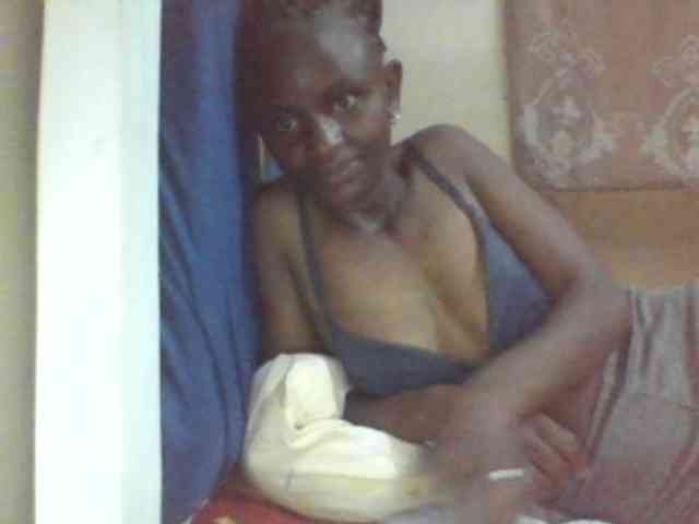 Elishi2541 webcam