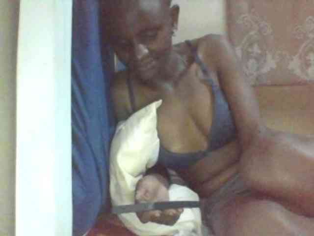 Elishi2541 webcam