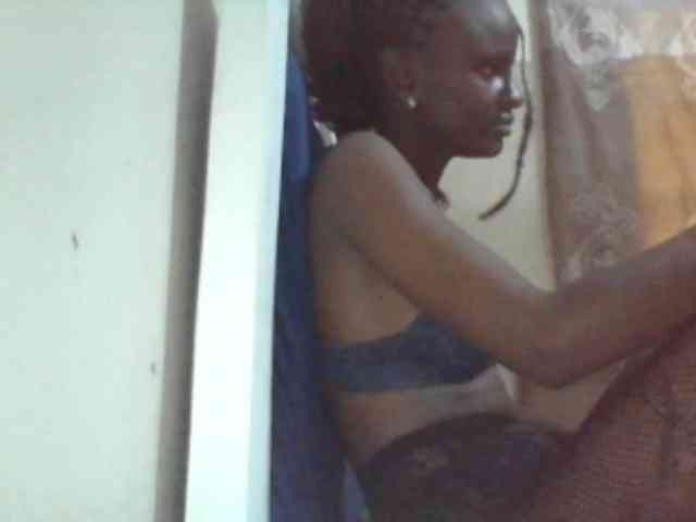 Elishi2541 webcam