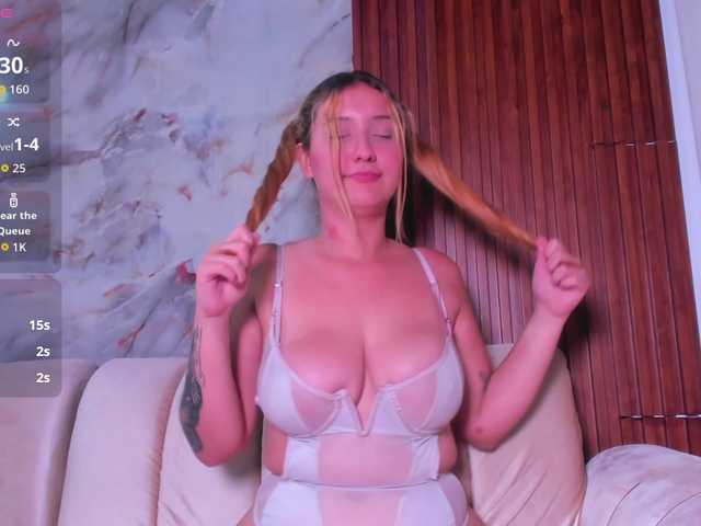 Miaac3 live cam on BongaCams
