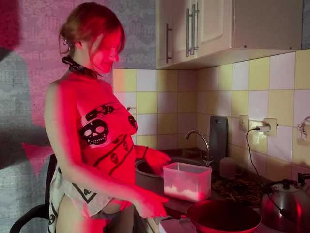 Red-star live cam on BongaCams
