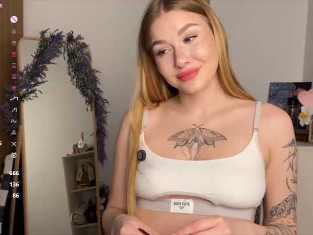 Rinaaaa live cam on BongaCams