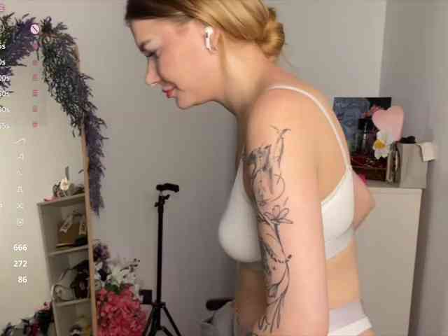 Rinaaaa webcam