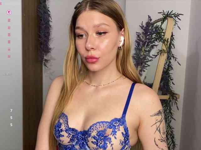 Rinaaaa webcam