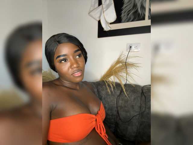 NahomiEbony01