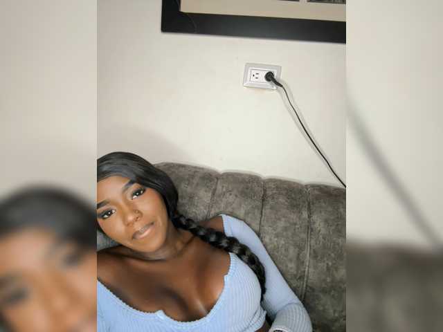 NahomiEbony01