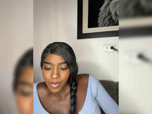 NahomiEbony01