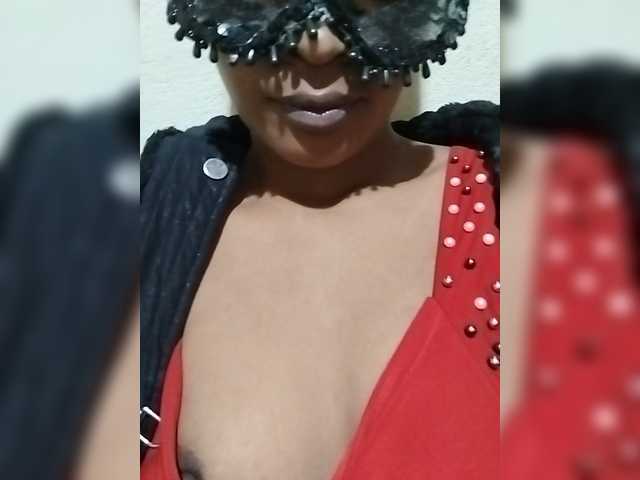 YourCrushE live cam on BongaCams