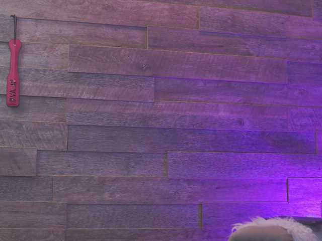 XenaBloom live cam on BongaCams