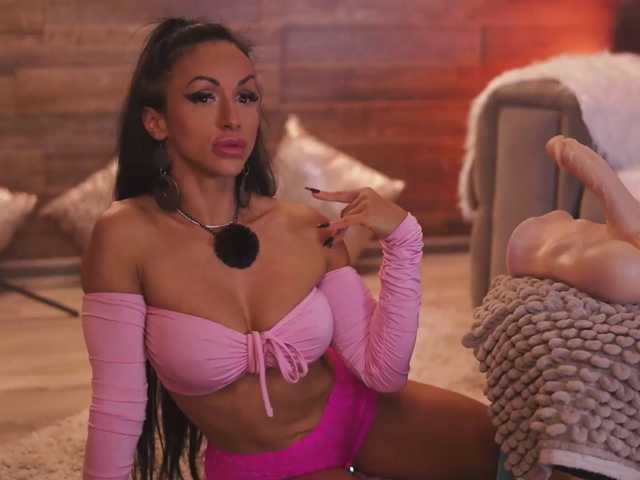 XenaBloom live cam on BongaCams
