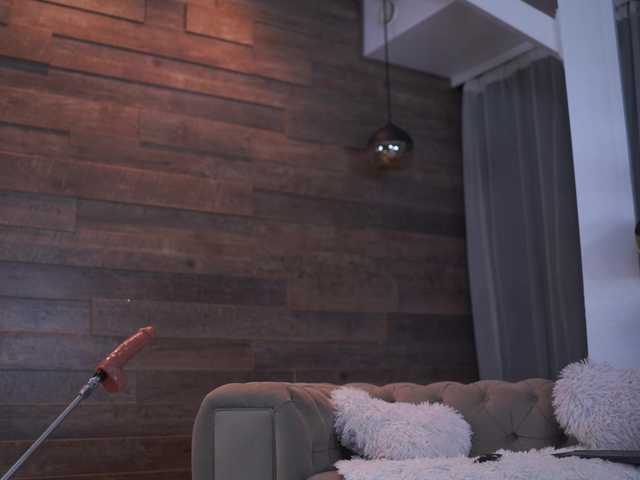 XenaBloom live cam on BongaCams