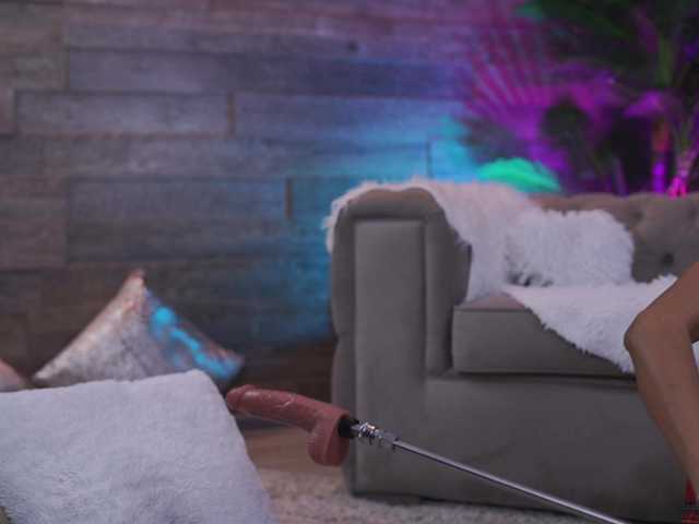 XenaBloom live webcam show