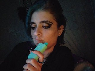 UntouchableSquirtWitch