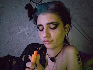 UntouchableSquirtWitch