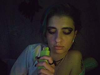 UntouchableSquirtWitch