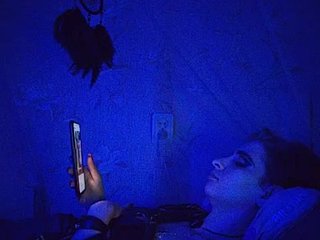 UntouchableSquirtWitch