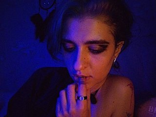 UntouchableSquirtWitch Porn Show