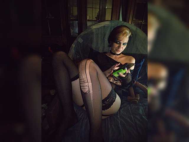 Live трансляция CrazySquirtSiren - slutnetki.online
