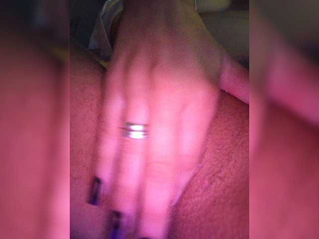 go to chat with CyberSquirtCuckQueen