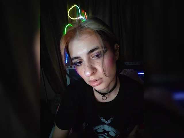 CyberSiren live cam on BongaCams