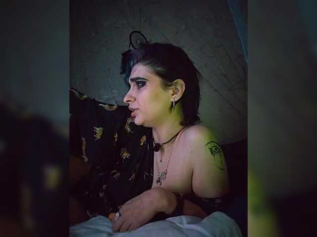 CyberSiren live cam on BongaCams