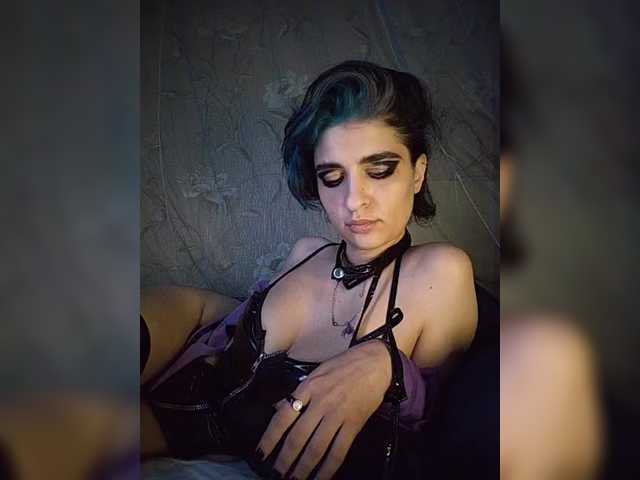 CyberSiren live cam on BongaCams