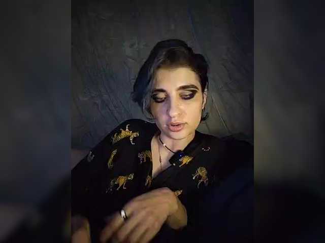 CyberSquirtCuckQueen