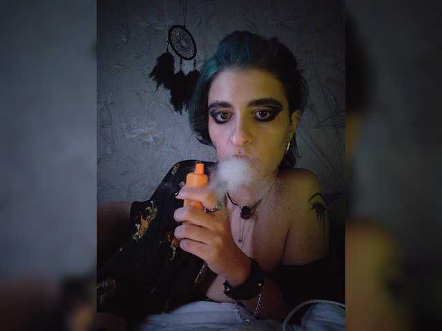 UntouchableSquirtWitch