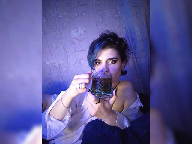 CyberSiren live cam on BongaCams