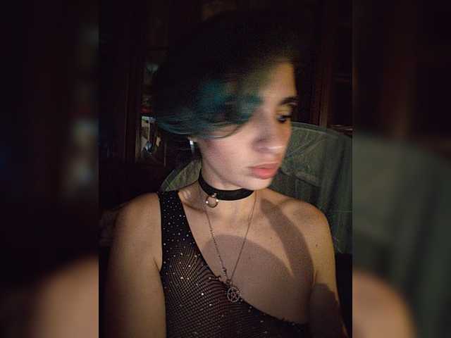 CyberSiren live cam on BongaCams