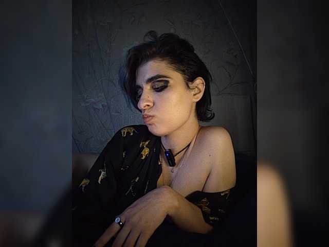 CyberSiren live cam on BongaCams