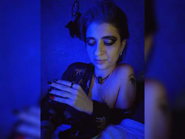 UntouchableSquirtWitch