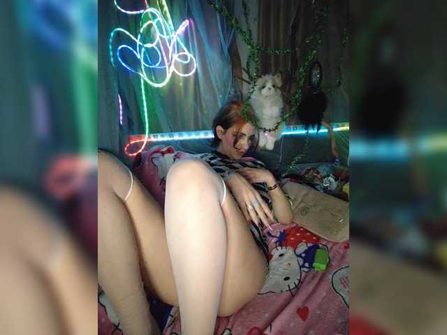 CyberSiren live cam on BongaCams
