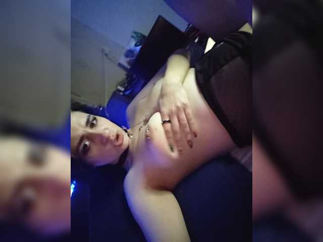 CyberSiren, live now on BongaCams
