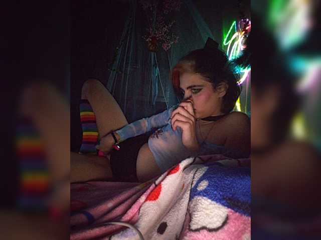 CyberSiren live cam on BongaCams