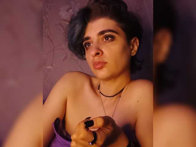 CyberSiren live cam on BongaCams