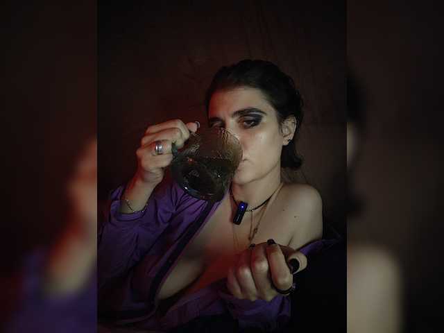 CyberSiren live cam on BongaCams