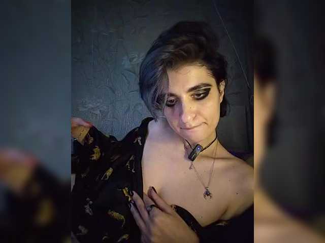CyberSiren live cam on BongaCams
