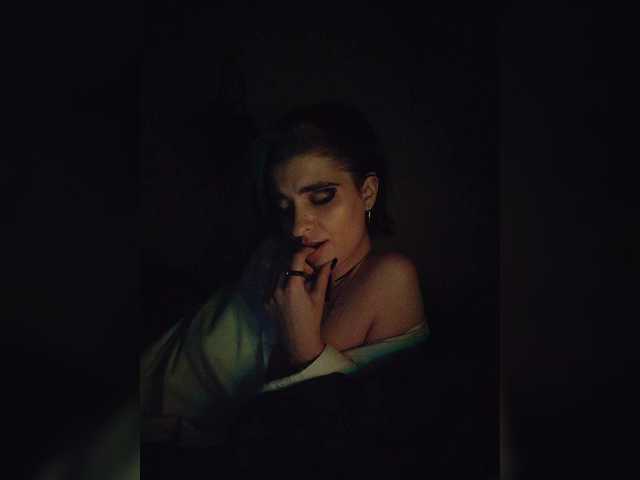 CyberSiren live cam on BongaCams