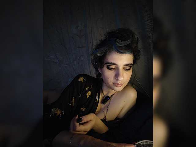 CyberSiren live cam on BongaCams